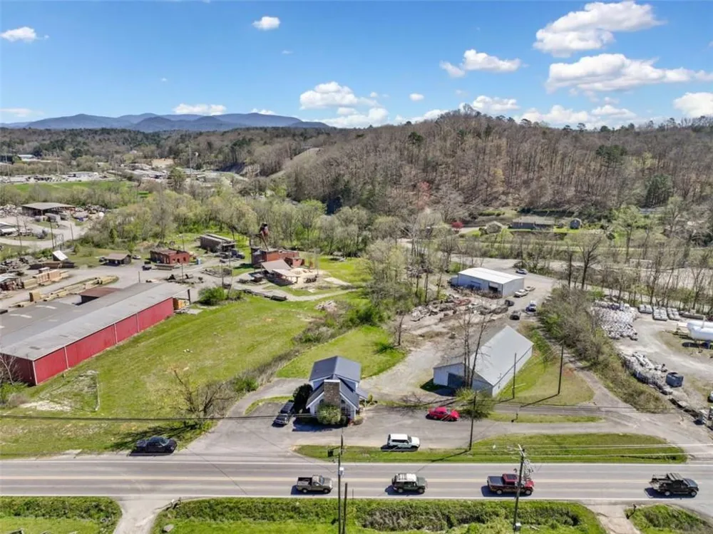 243 Old Highway 5 S Ellijay, GA 30540