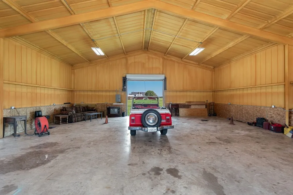 3427 Vz County Road 3710 Wills Point, TX 75169