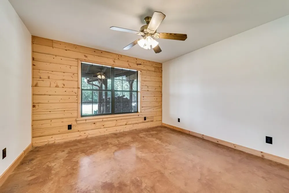 3427 Vz County Road 3710 Wills Point, TX 75169