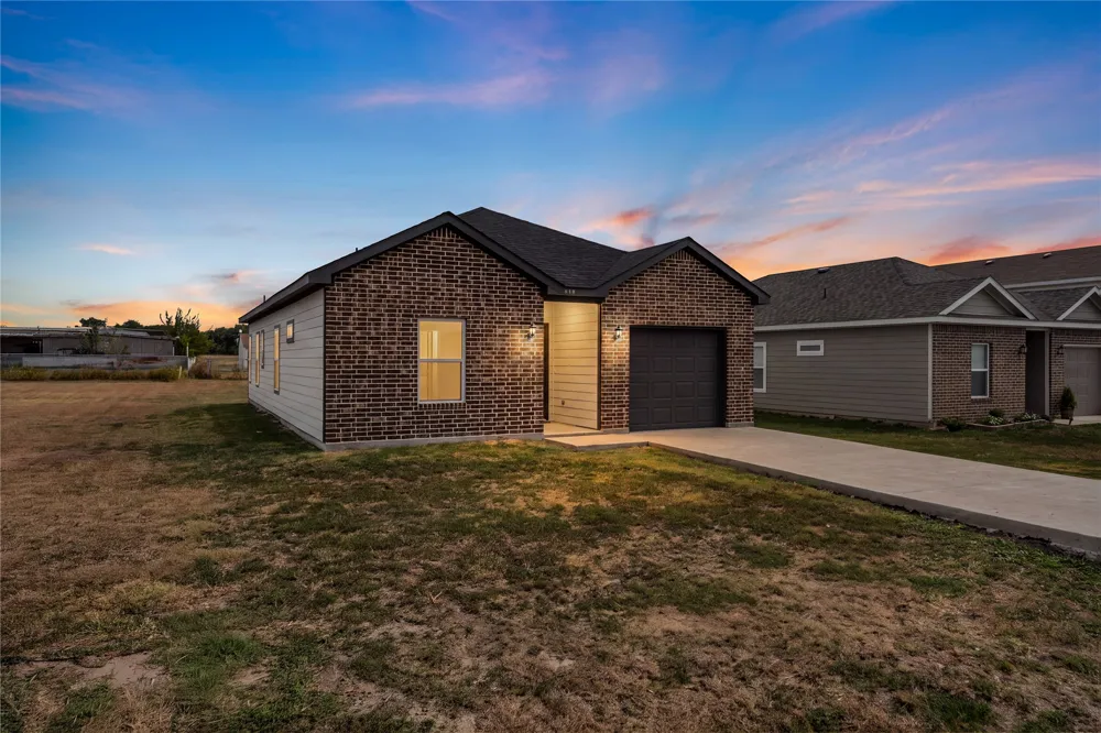 510 Don Lane Itasca, TX 76055
