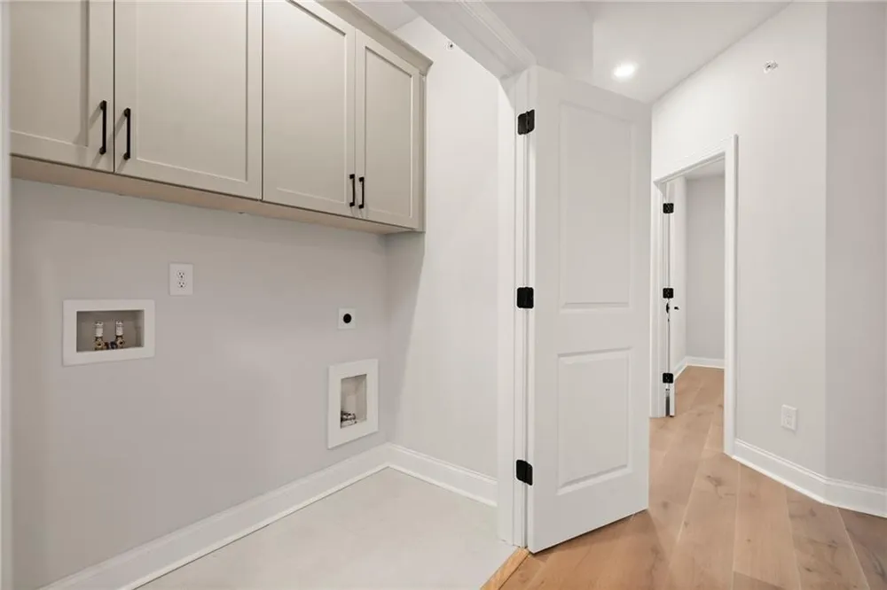 195 Briscoe Way #140 Alpharetta, GA 30009