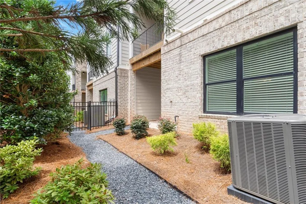195 Briscoe Way #140 Alpharetta, GA 30009