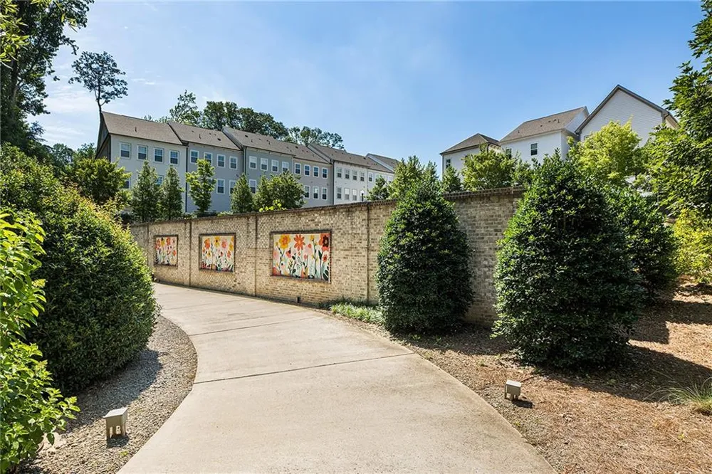 195 Briscoe Way #140 Alpharetta, GA 30009