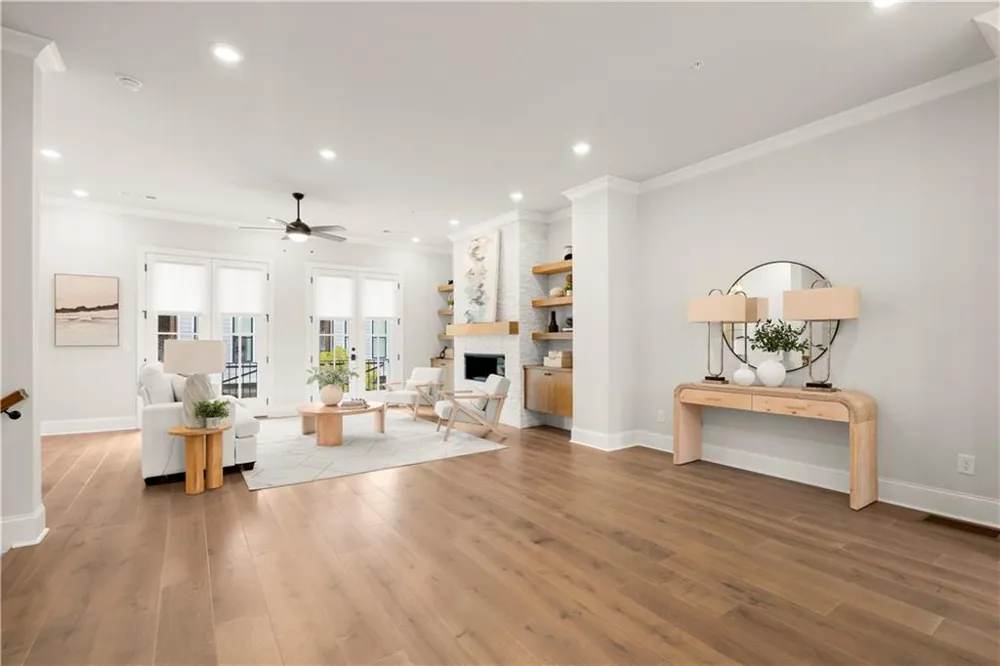 195 Briscoe Way #140 Alpharetta, GA 30009