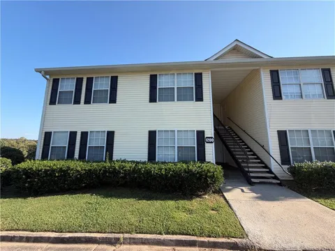 800 Stonehaven Circle #800