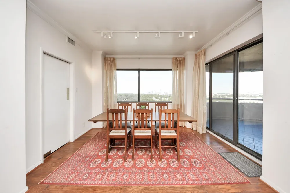 5000 Montrose Boulevard #14H Houston, TX 77006