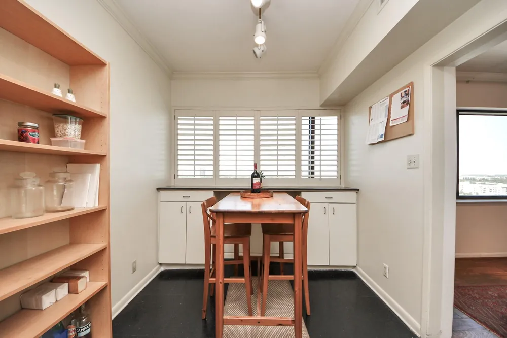 5000 Montrose Boulevard #14H Houston, TX 77006