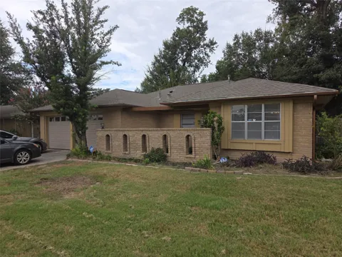 5926 Black Maple Lane
