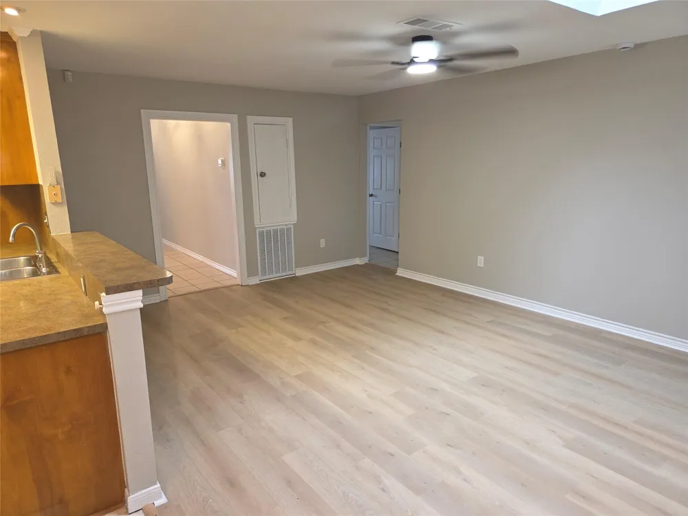 5926 Black Maple Lane Houston, TX 77088