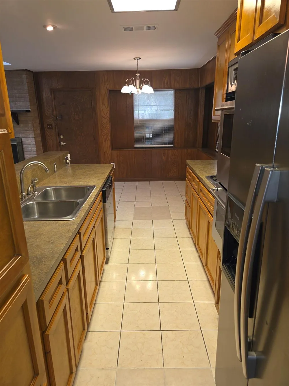 5926 Black Maple Lane Houston, TX 77088