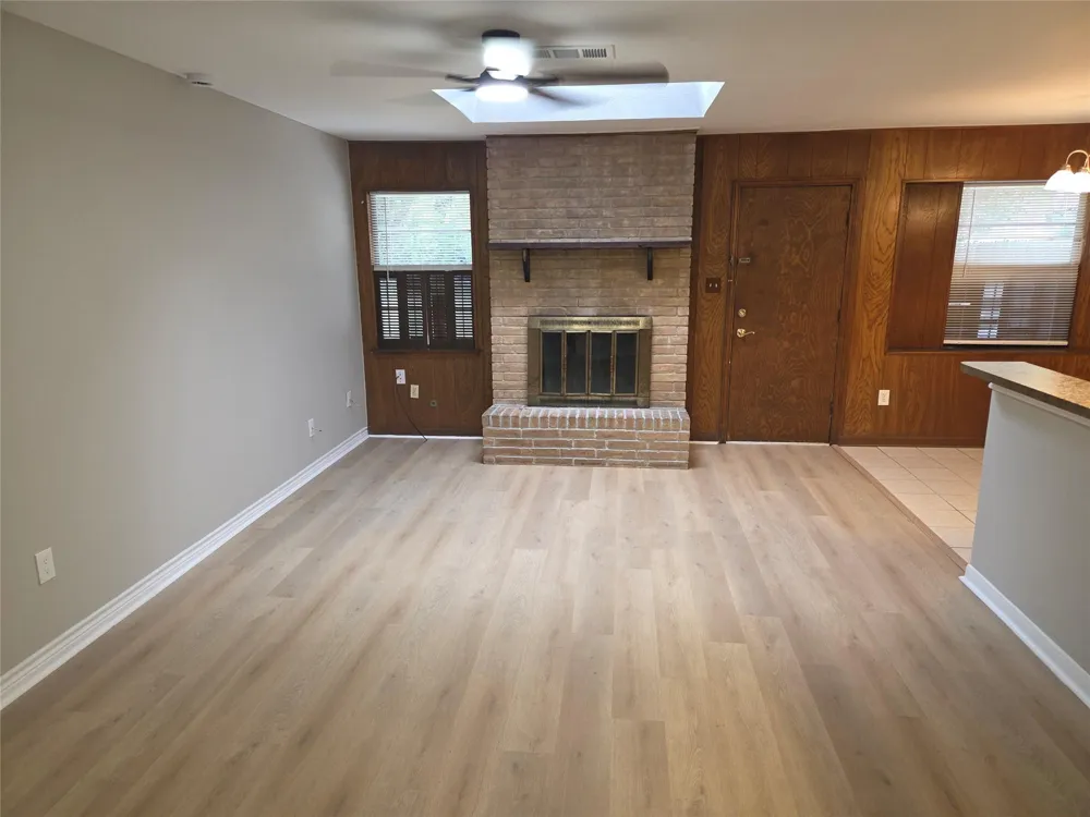 5926 Black Maple Lane Houston, TX 77088