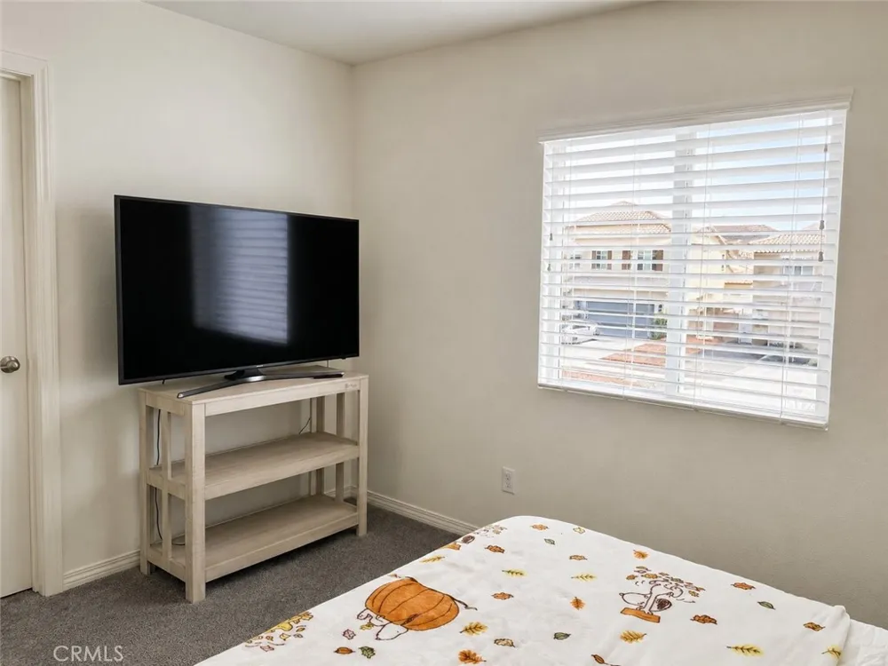 5156 Rowel Street Hemet, CA 92545
