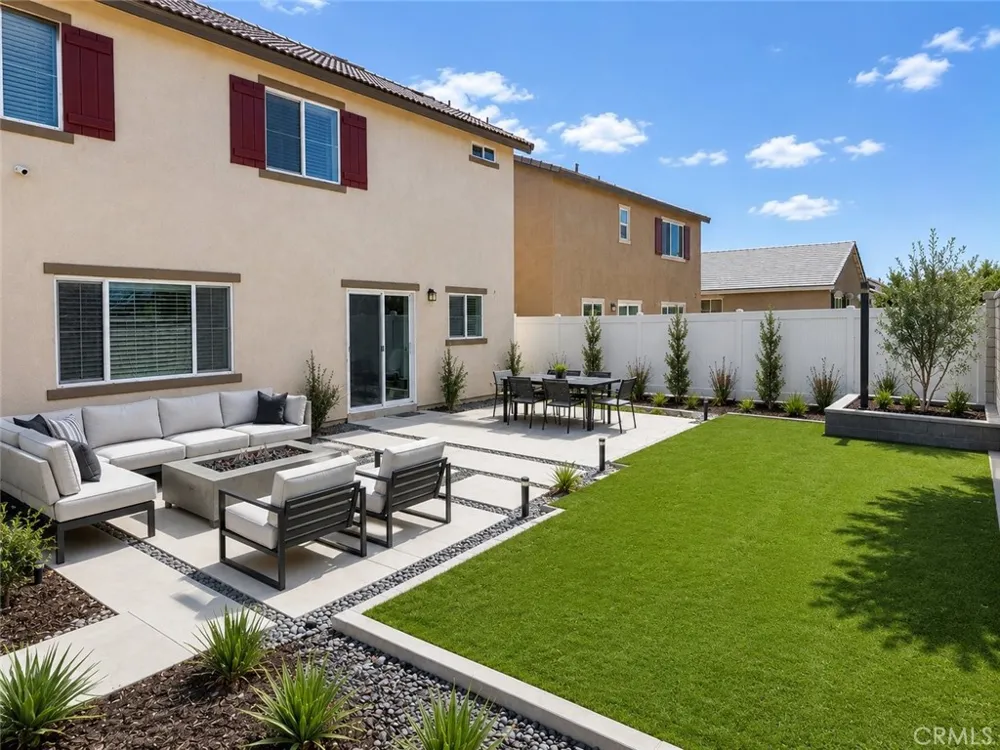 5156 Rowel Street Hemet, CA 92545
