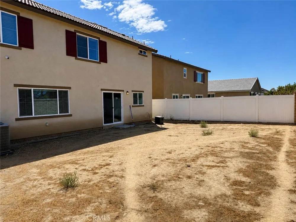 5156 Rowel Street Hemet, CA 92545