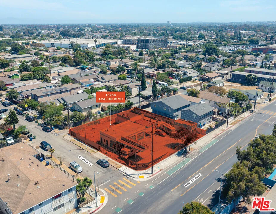 10958 Avalon Boulevard Los Angeles, CA 90061