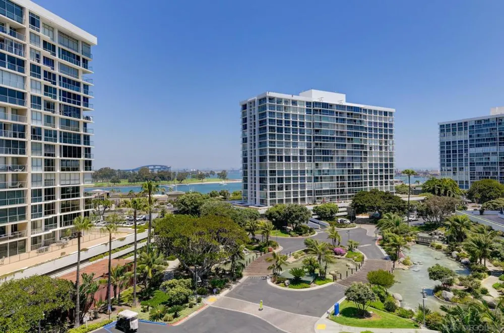 1760 Avenida del Mundo #510 Coronado, CA 92118