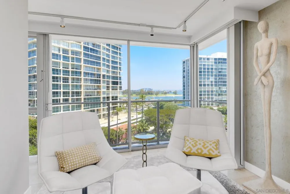 1760 Avenida del Mundo #510 Coronado, CA 92118