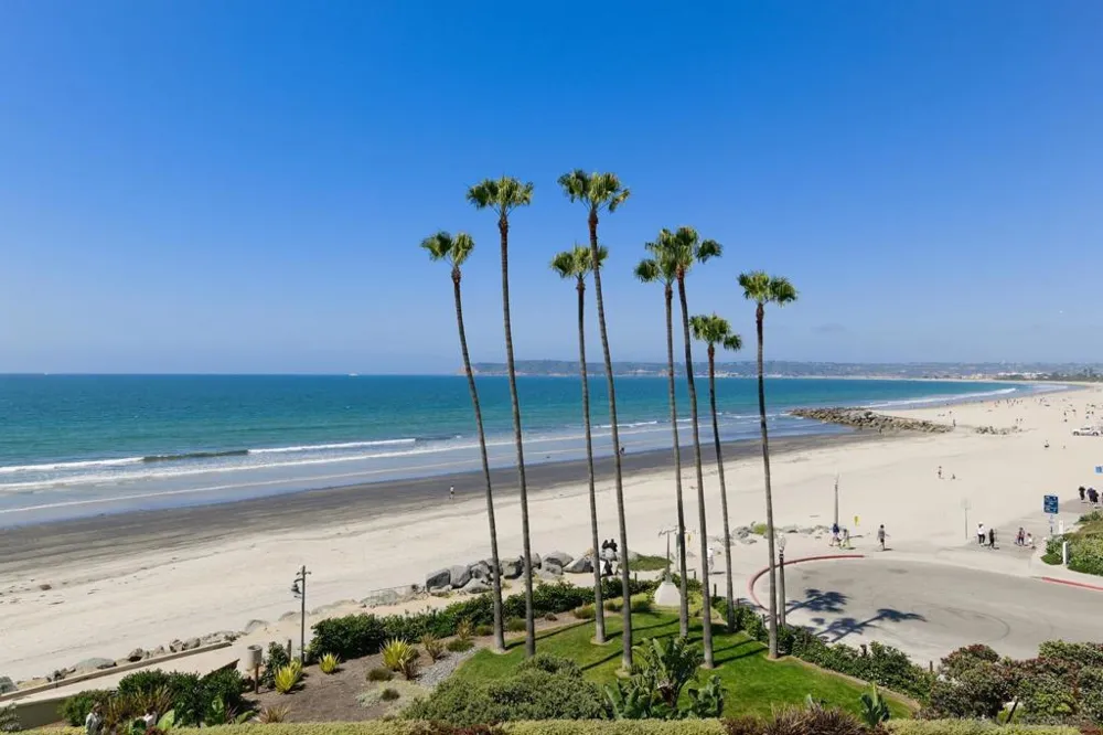 1760 Avenida del Mundo #510 Coronado, CA 92118