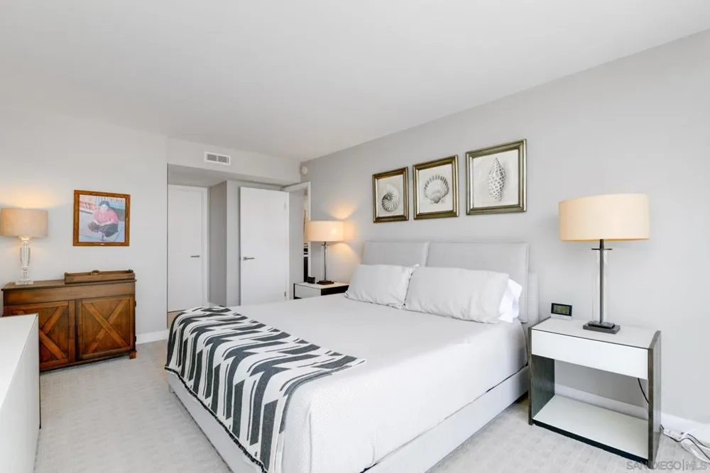 1760 Avenida del Mundo #510 Coronado, CA 92118