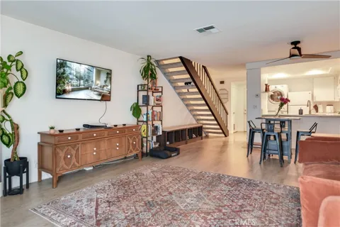 941 S Mountain