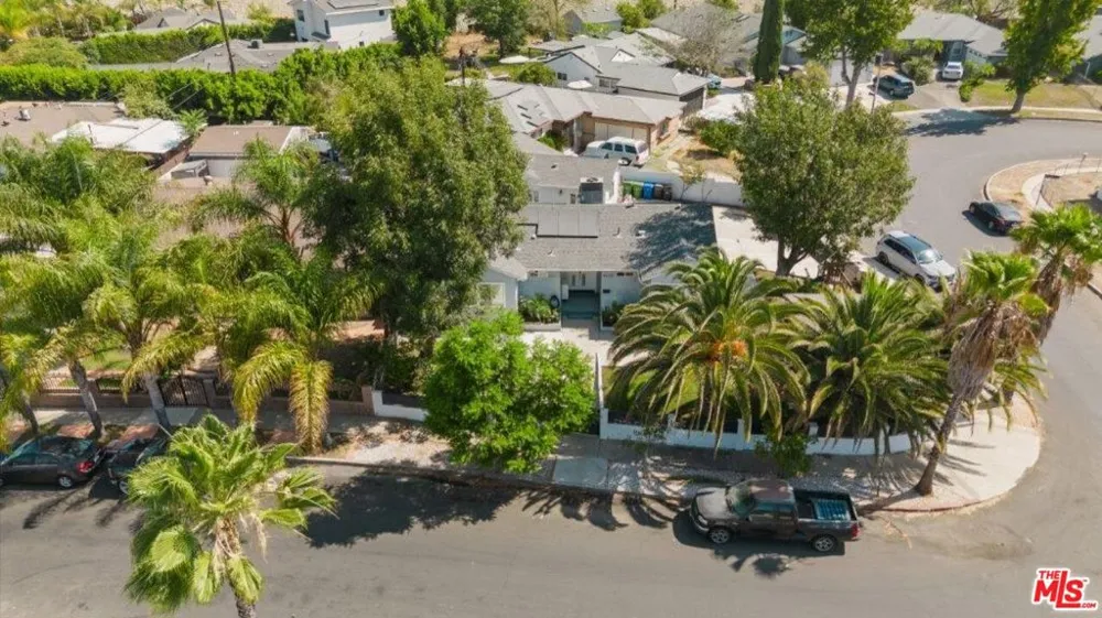 9620 Woodale Avenue Arleta, CA 91331
