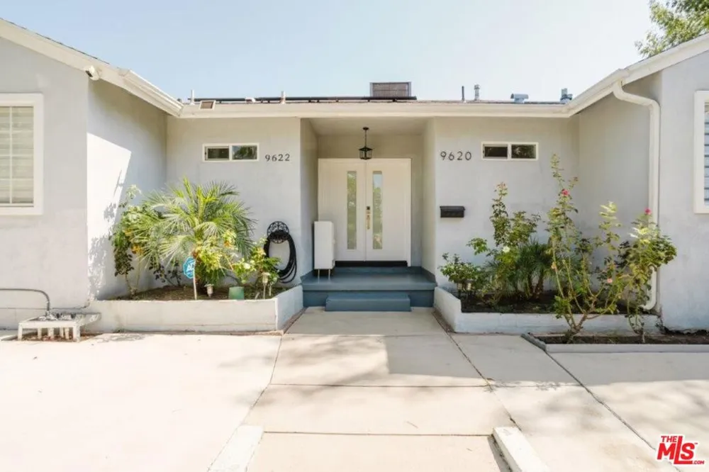 9620 Woodale Avenue Arleta, CA 91331