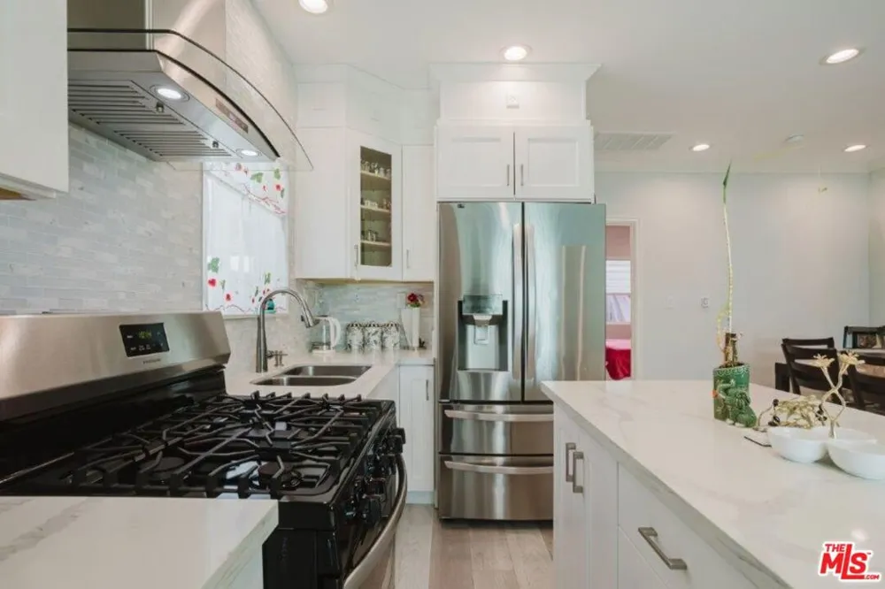 9620 Woodale Avenue Arleta, CA 91331