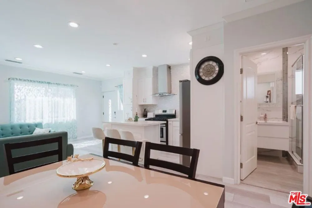 9620 Woodale Avenue Arleta, CA 91331
