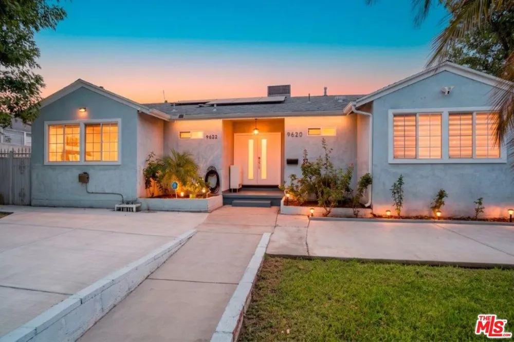 9620 Woodale Avenue Arleta, CA 91331