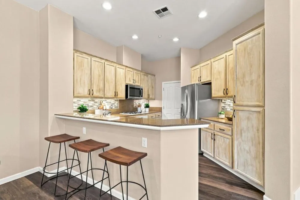 120 Kent Scotts Valley, CA 95066
