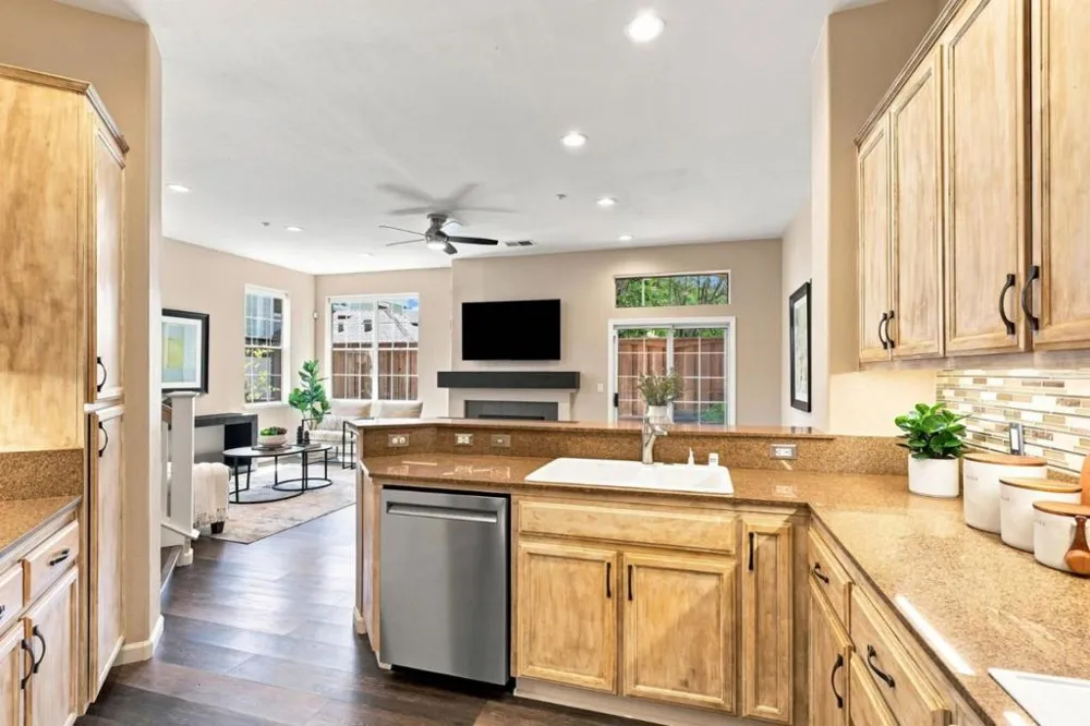 120 Kent Scotts Valley, CA 95066
