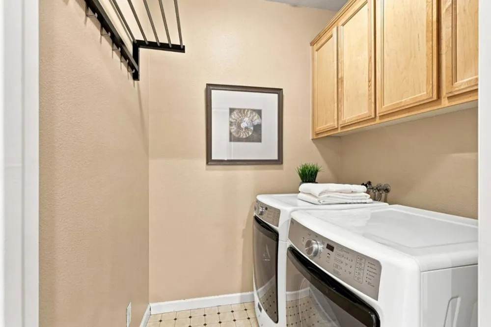 120 Kent Scotts Valley, CA 95066