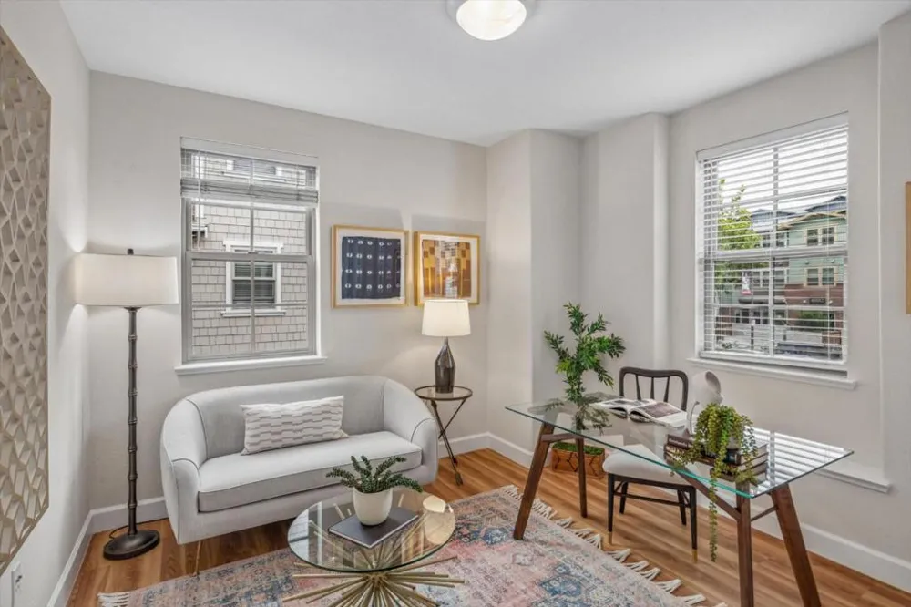 31 Artisan Way Menlo Park, CA 94025