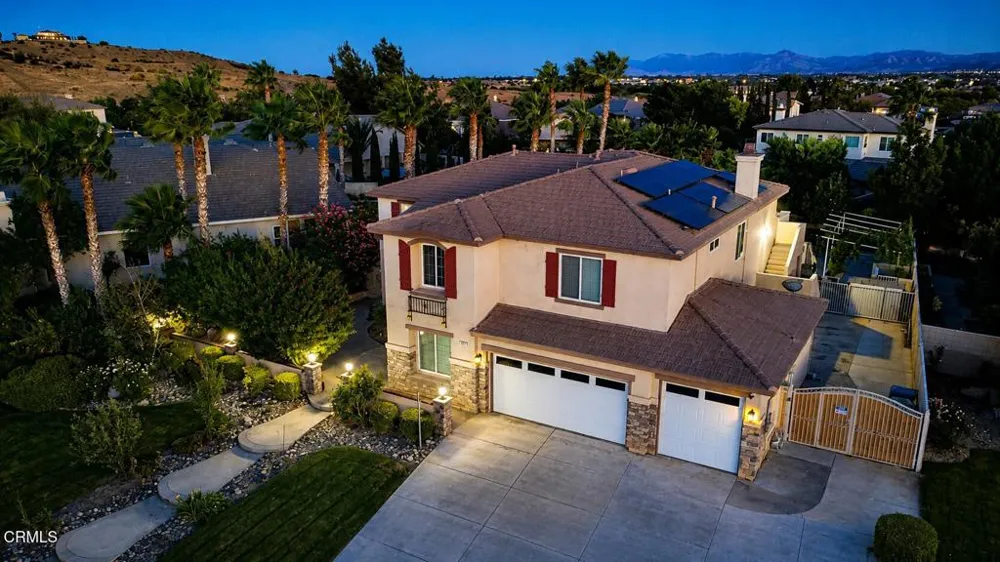 41910 Montallegro Street Lancaster, CA 93536