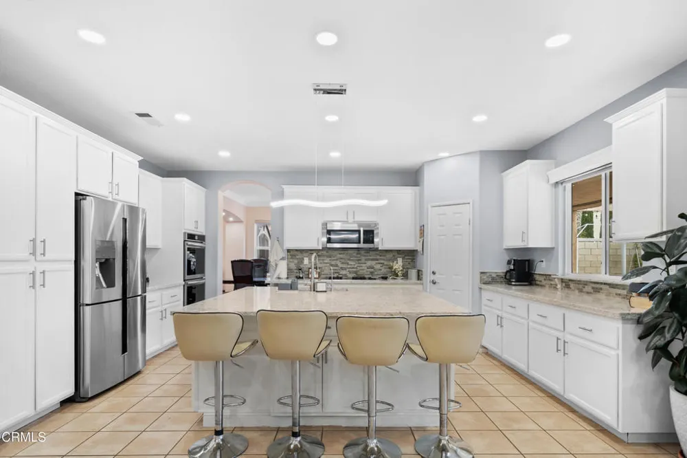 41910 Montallegro Street Lancaster, CA 93536