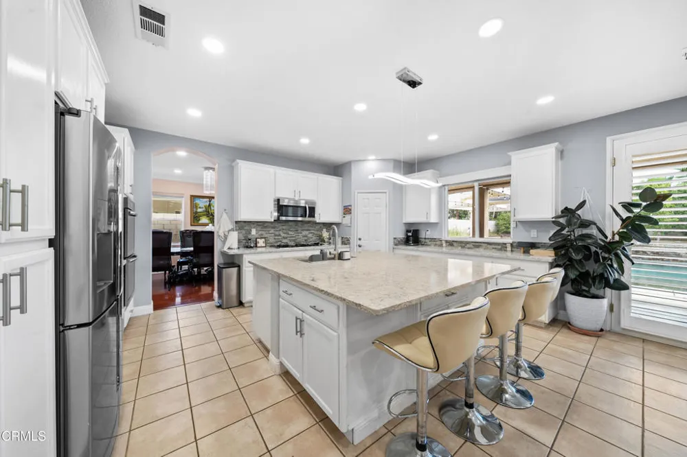 41910 Montallegro Street Lancaster, CA 93536