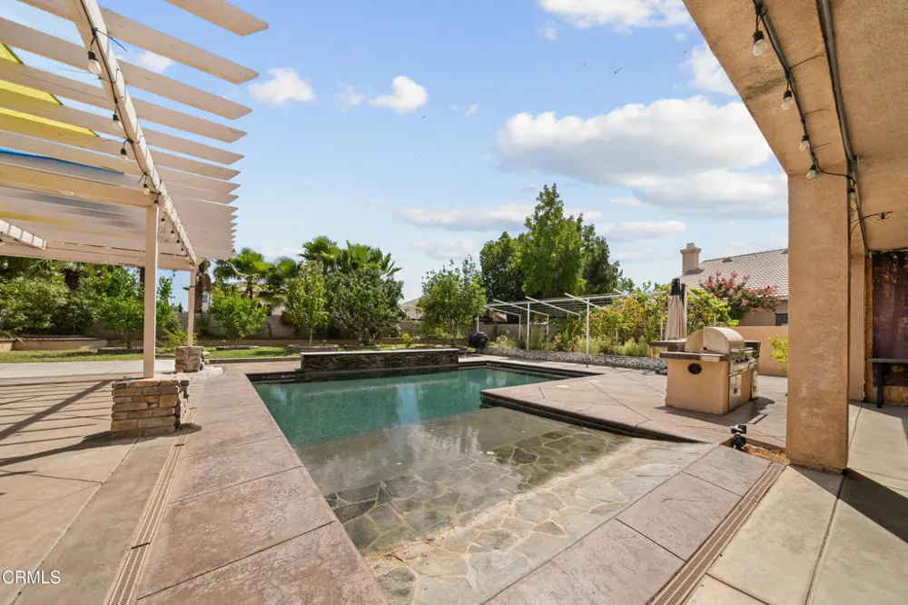 41910 Montallegro Street Lancaster, CA 93536