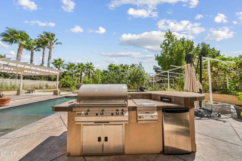 41910 Montallegro Street Lancaster, CA 93536