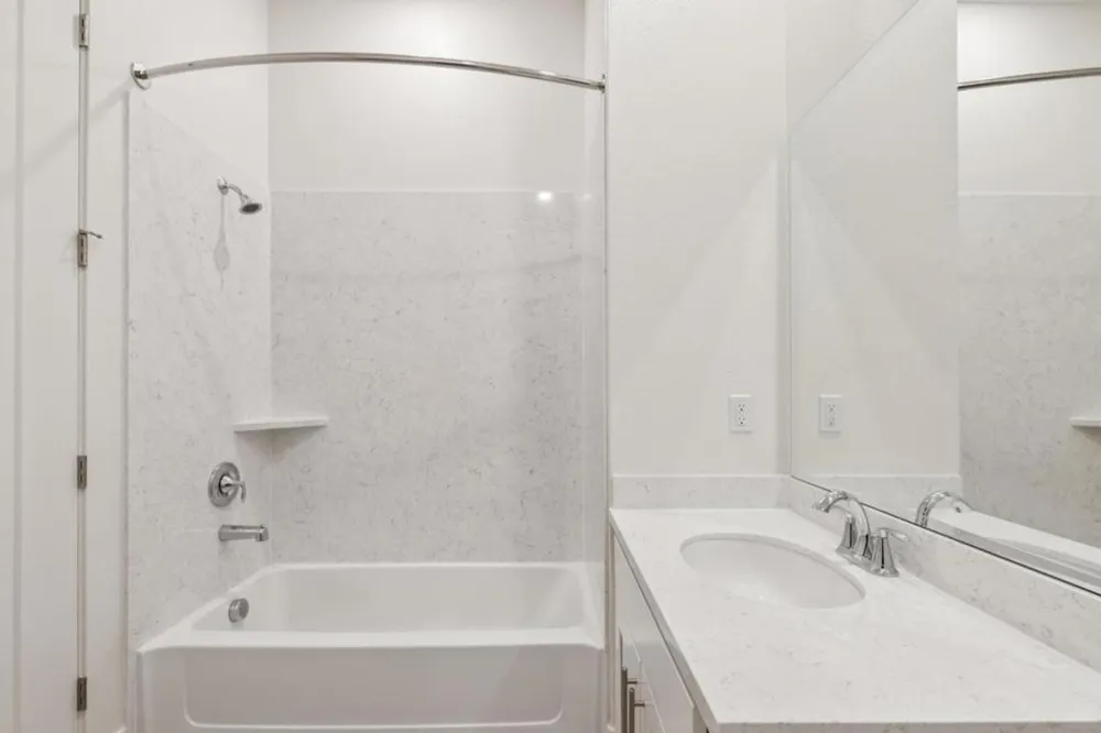 708 Thayer Lane #404 Foster City, CA 94404
