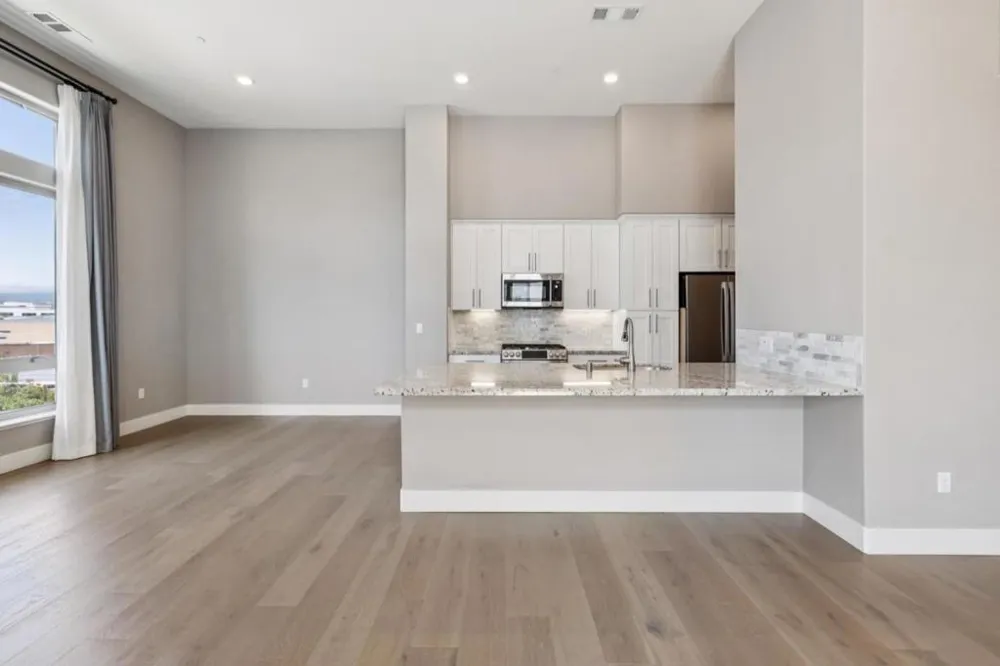 708 Thayer Lane #404 Foster City, CA 94404