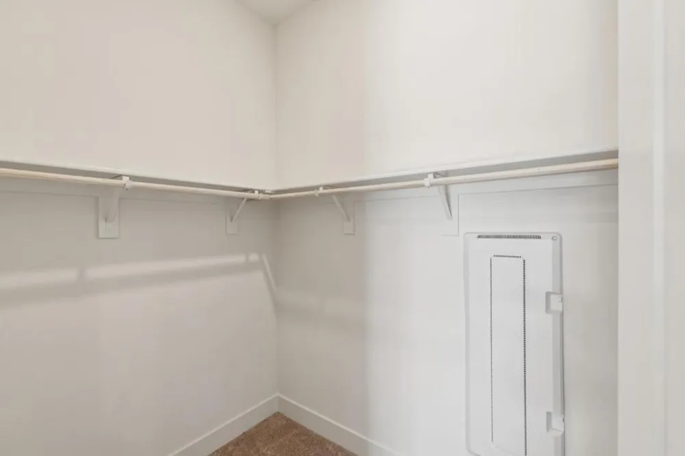 708 Thayer Lane #404 Foster City, CA 94404