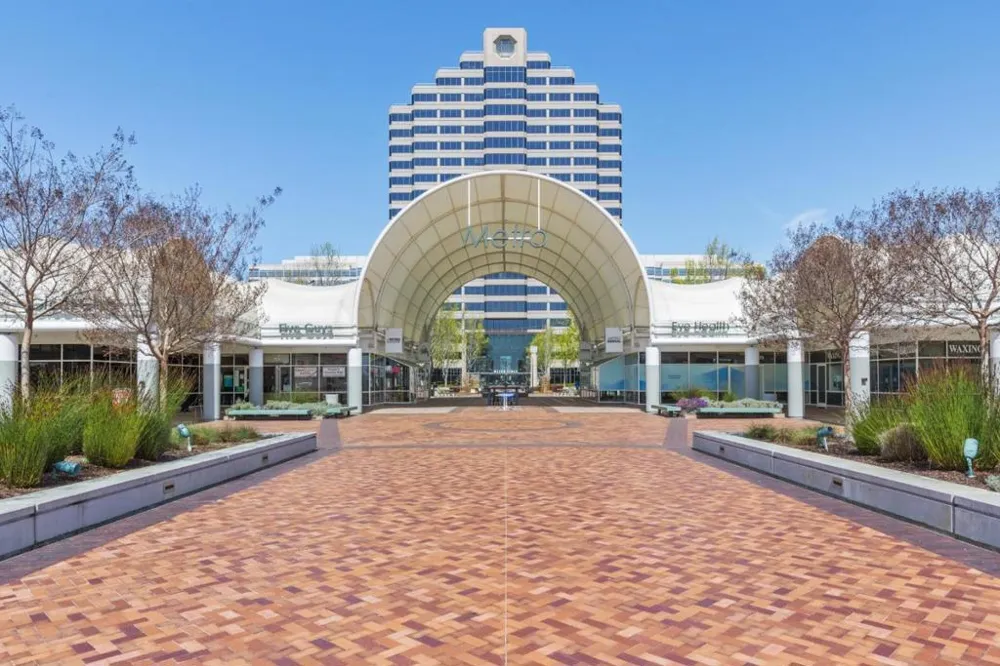 708 Thayer Lane #404 Foster City, CA 94404