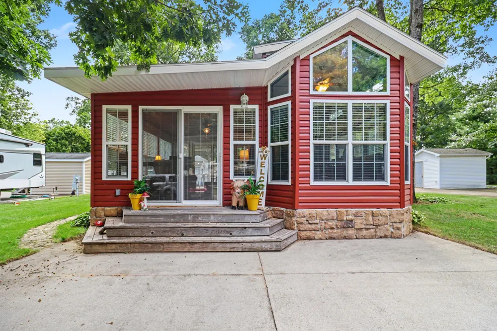 9661 S Orca Circle #64 Baldwin, MI 49304