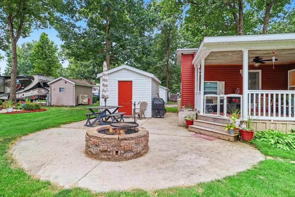9661 S Orca Circle #64 Baldwin, MI 49304