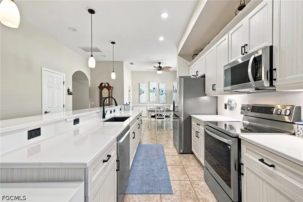 Camarelle Circle Fort Myers, FL 33913