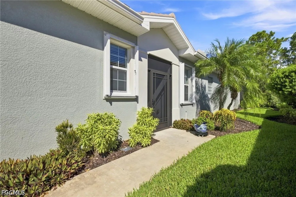 Camarelle Circle Fort Myers, FL 33913