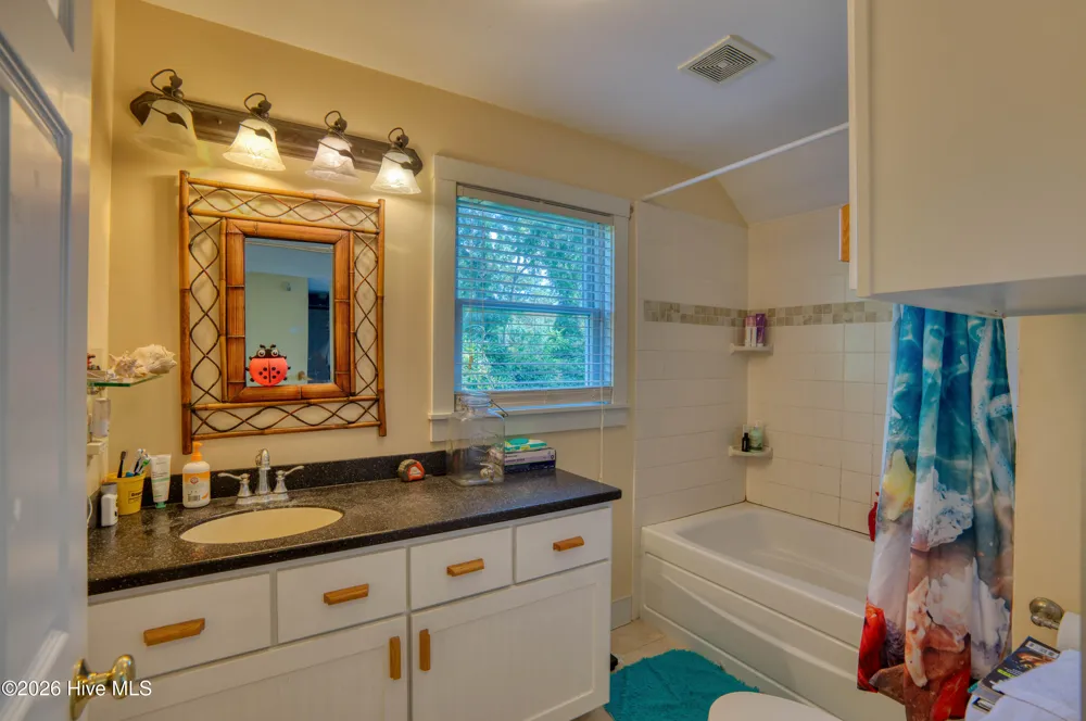 4813 Park Avenue Wilmington, NC 28403