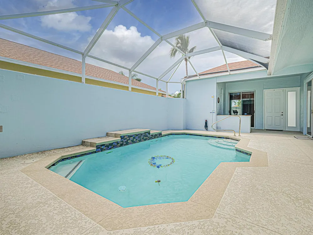 3258 LAKESHORE DRIVE Fort Pierce, FL 34949