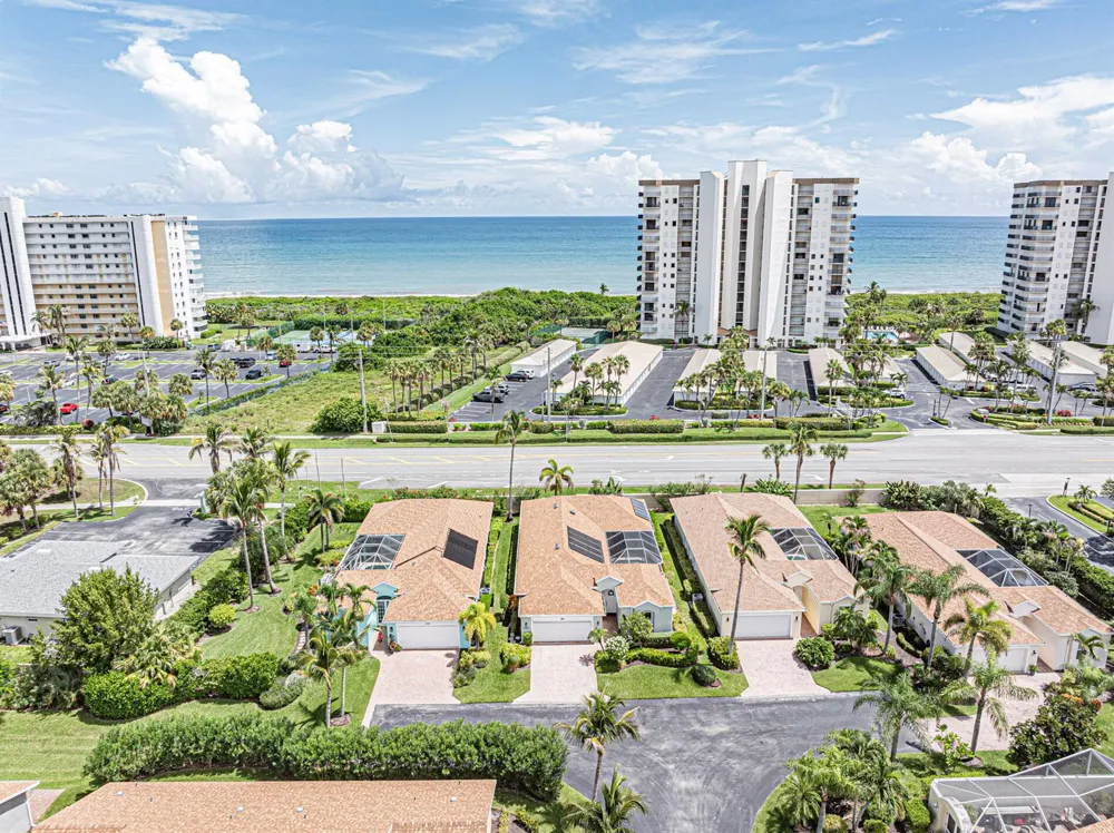 3258 LAKESHORE DRIVE Fort Pierce, FL 34949