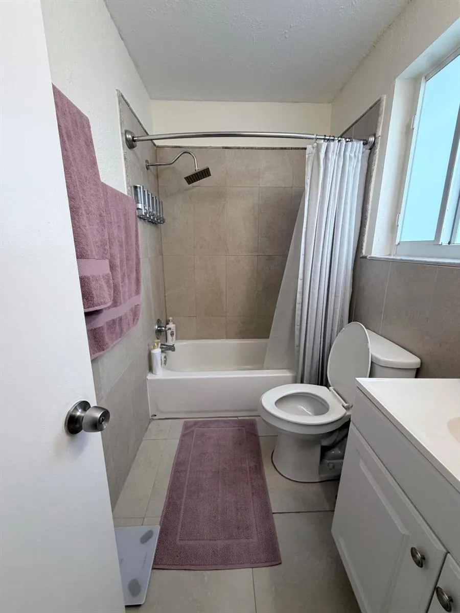 2000 SW 95TH TERRACE Miramar, FL 33025